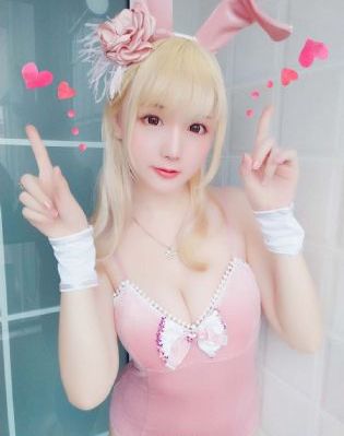 365黑大佬爱上我_720神马在线观看