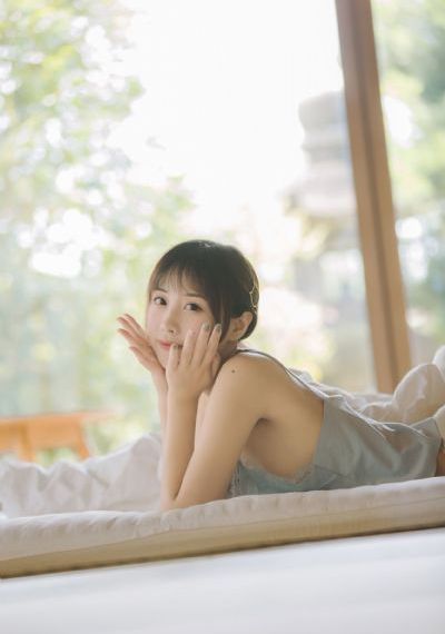伊人影院综合_HD免费高清观看
