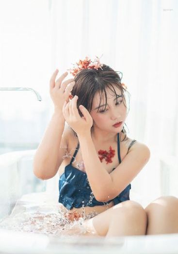 艳姬与妖姬_蓝光动漫在线观看