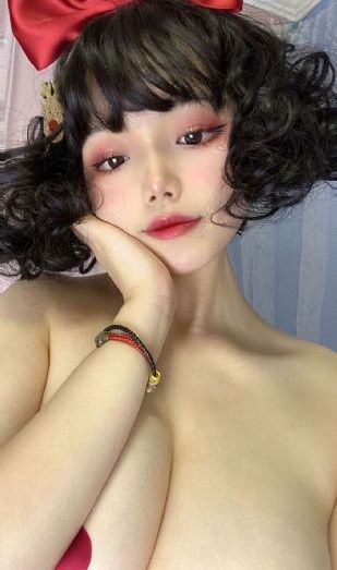 free乌克兰性xxxxhd_蓝光全集免费播放