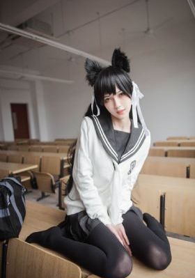 年轻女教师2在线播放_蓝光免费观看最新
